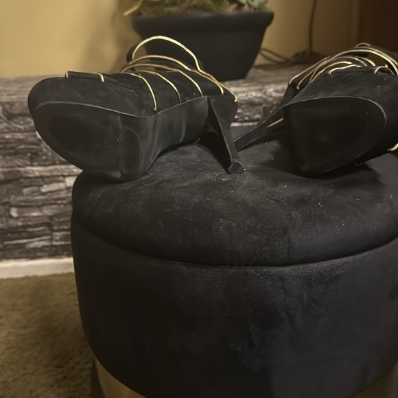 Snappers - Picture 4 of 4